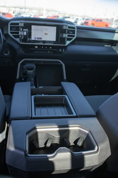 2023 Toyota Tundra 4WD SR5