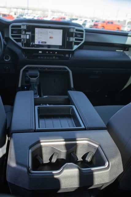 2023 Toyota Tundra 4WD SR5