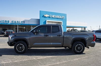 2023 Toyota Tundra 4WD SR5