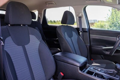 2025 Kia Sorento LX