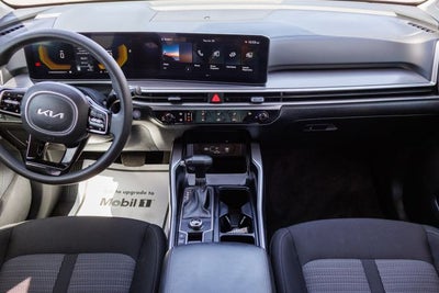 2025 Kia Sorento LX
