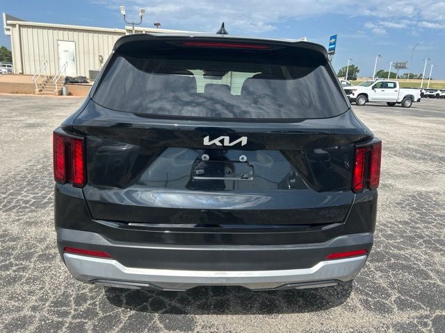 2025 Kia Sorento LX