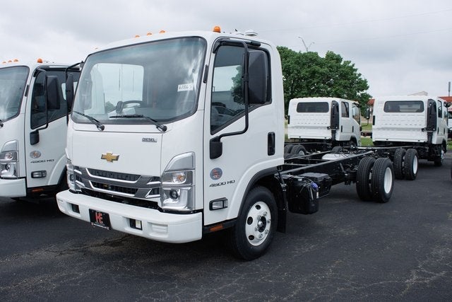 2024 Chevrolet Low Cab Forward 4500 HD NA