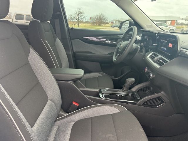 2025 Chevrolet Trailblazer LS