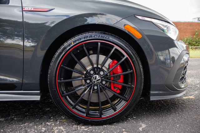 2023 Volkswagen Golf GTI 40th Anniversary Edition