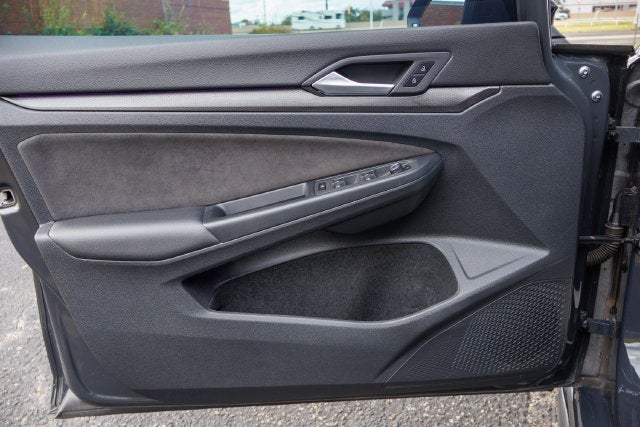 2023 Volkswagen Golf GTI 40th Anniversary Edition