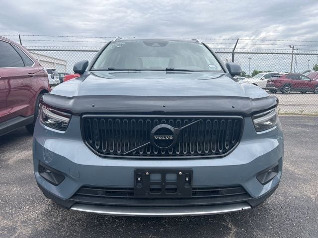 2021 Volvo XC40 Momentum